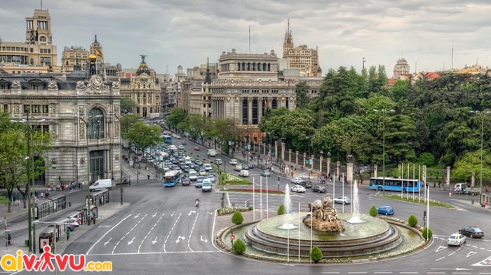 Quảng trường Plaza de Cibeles